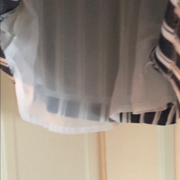 Navy Linen Striped Top - Picture 3 of 4